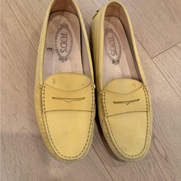 Tod's light Yellow Leather Loafers - Picture 2 of 5